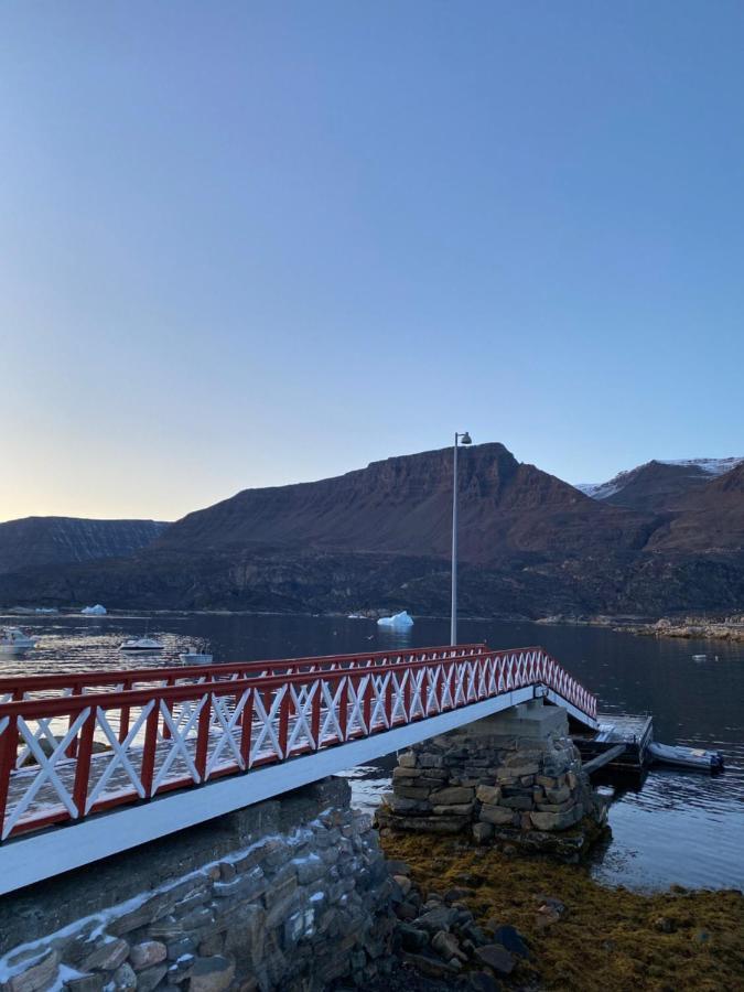 Hotel Disko Island Qeqertarsuaq Екстериор снимка